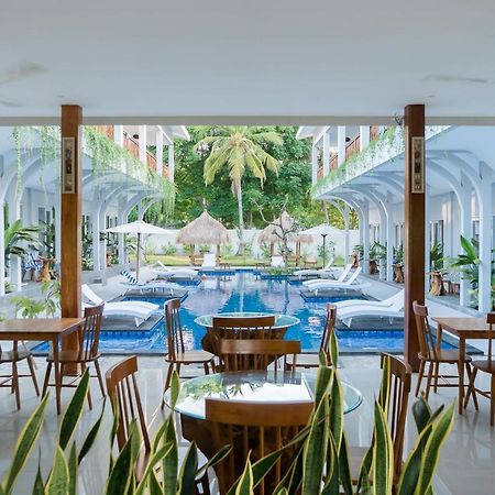 Sea Shell Resort Gili Trawangan Exterior photo
